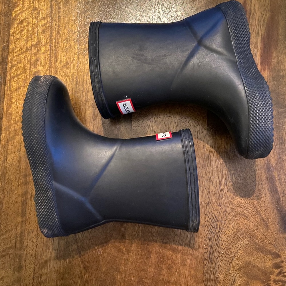 Hunter Boots Size 5 Black